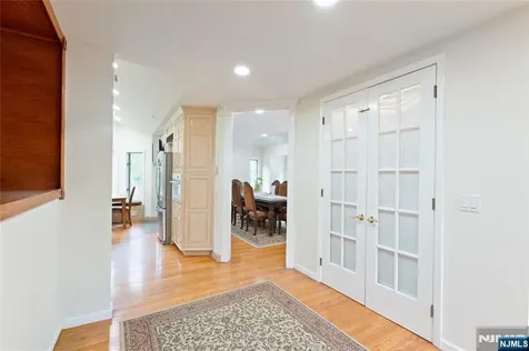 530A Hughes Street Northvale NJ 07647