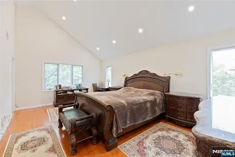 530A Hughes Street Northvale NJ 07647