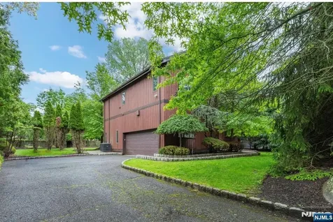 530A Hughes Street Northvale NJ 07647