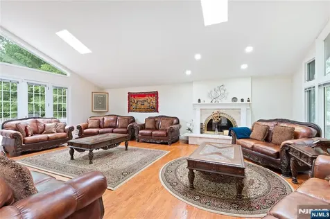 530A Hughes Street Northvale NJ 07647