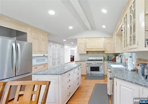 530A Hughes Street Northvale NJ 07647