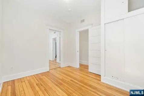 114 Shippen Street Weehawken NJ 07086