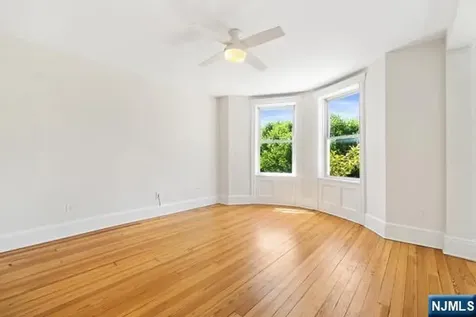 114 Shippen Street Weehawken NJ 07086