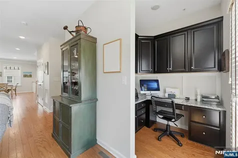 503 Laurel Lane Cresskill NJ 07626