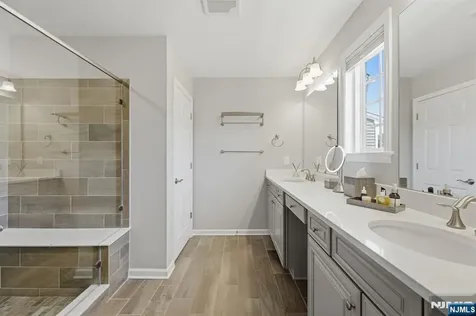 503 Laurel Lane Cresskill NJ 07626
