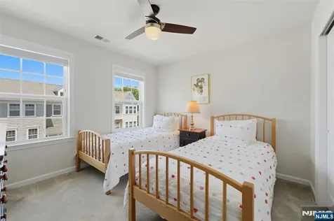 503 Laurel Lane Cresskill NJ 07626