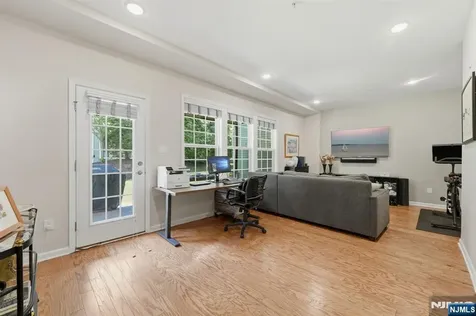503 Laurel Lane Cresskill NJ 07626
