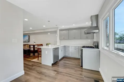66 Grant Avenue Dumont NJ 07628