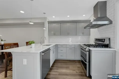 66 Grant Avenue Dumont NJ 07628