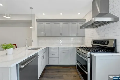 66 Grant Avenue Dumont NJ 07628
