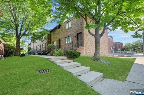 66 Grant Avenue Dumont NJ 07628