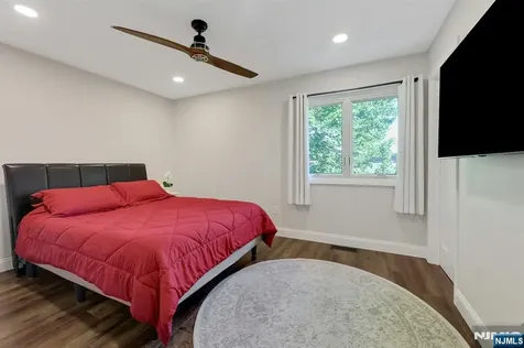 66 Grant Avenue Dumont NJ 07628