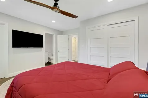 66 Grant Avenue Dumont NJ 07628