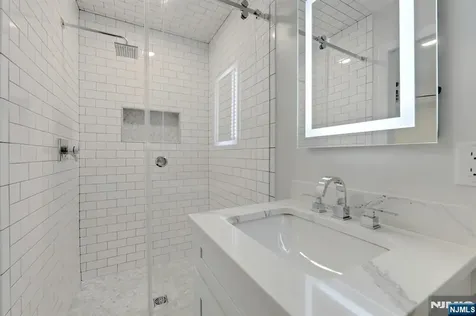 66 Grant Avenue Dumont NJ 07628