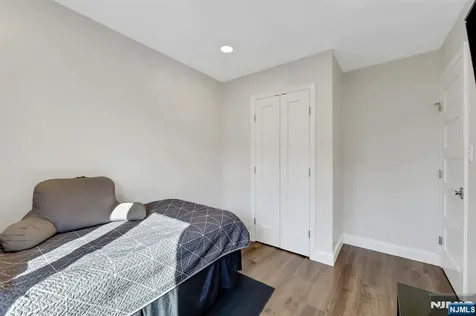 66 Grant Avenue Dumont NJ 07628