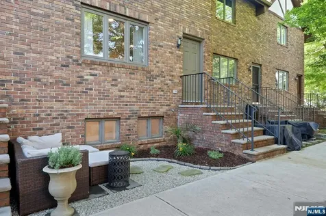 66 Grant Avenue Dumont NJ 07628