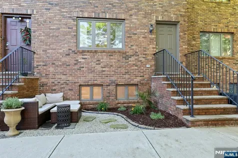66 Grant Avenue Dumont NJ 07628