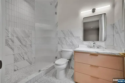 165 Hickory Lane Closter NJ 07624