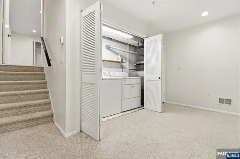 9 Paris Circle West Orange NJ 07052