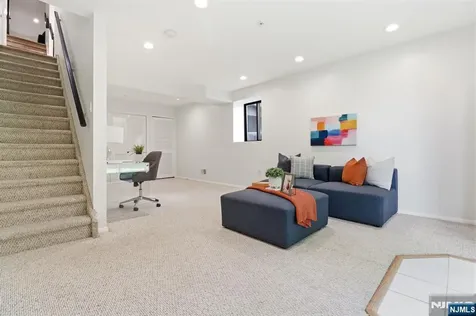 9 Paris Circle West Orange NJ 07052