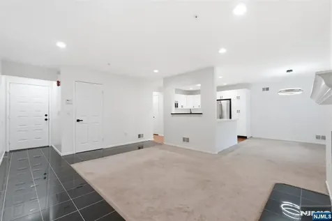 9 Paris Circle West Orange NJ 07052