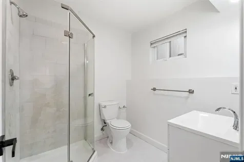 9 Paris Circle West Orange NJ 07052