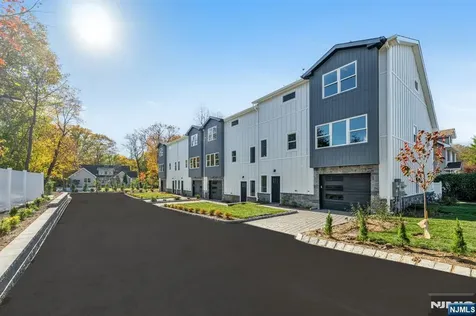 96 W Main Street Ramsey NJ 07446