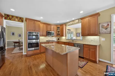 16 Saint Andrews Court Mount Olive Township NJ 07836
