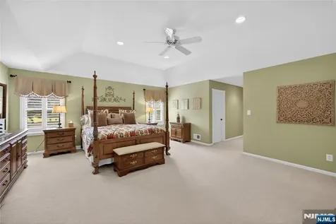 16 Saint Andrews Court Mount Olive Township NJ 07836
