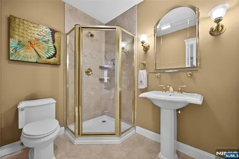 16 Saint Andrews Court Mount Olive Township NJ 07836