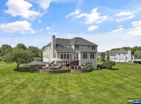 16 Saint Andrews Court Mount Olive Township NJ 07836