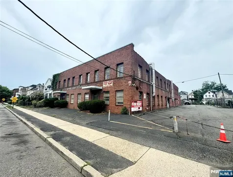 183 Oakwood Avenue Orange NJ 07050
