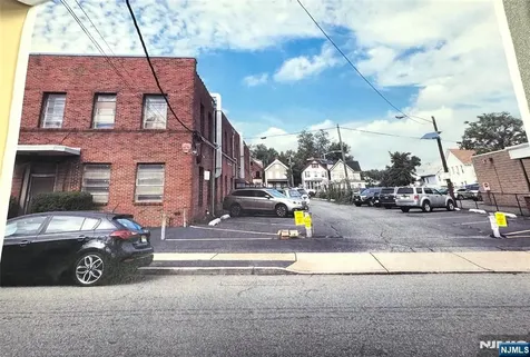 183 Oakwood Avenue Orange NJ 07050