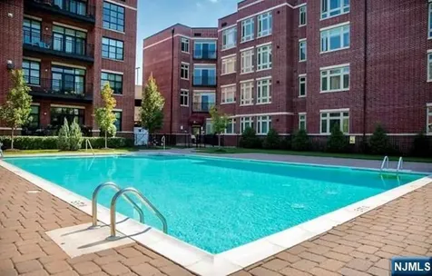 3325 Riverview Avenue Englewood NJ 07631