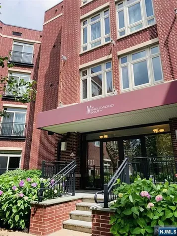 3325 Riverview Avenue Englewood NJ 07631