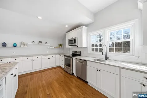 12 Overlook Drive Denville Township NJ 07834