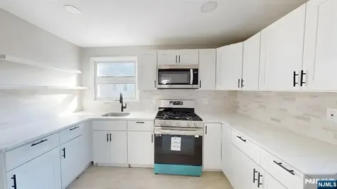153 Knapp Avenue Hamilton NJ 08610