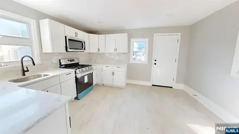 153 Knapp Avenue Hamilton NJ 08610