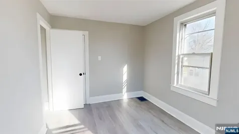 153 Knapp Avenue Hamilton NJ 08610