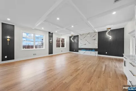 38 Pershing Place Woodland Park NJ 07424