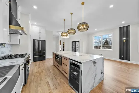 38 Pershing Place Woodland Park NJ 07424