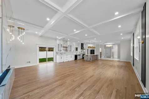 38 Pershing Place Woodland Park NJ 07424