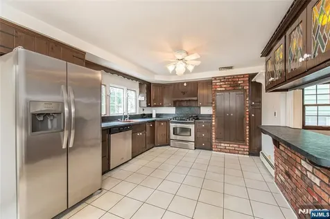 51 Emmet Street Belleville NJ 07109