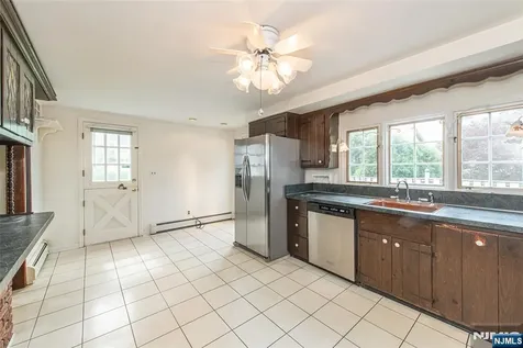 51 Emmet Street Belleville NJ 07109
