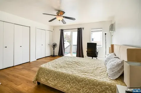 532 2nd Street Carlstadt NJ 07072