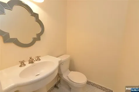 140 Bellair Road Ridgewood NJ 07450