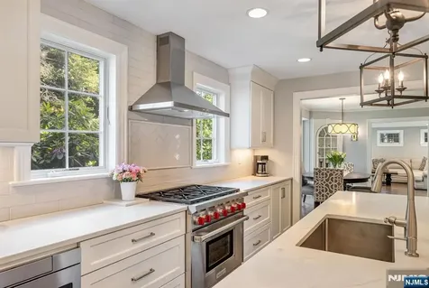 243 Hempstead Road Ridgewood NJ 07450