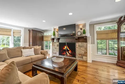 243 Hempstead Road Ridgewood NJ 07450