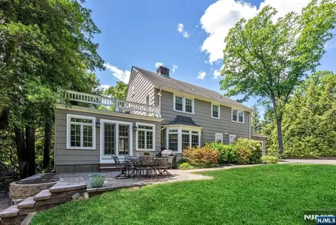 243 Hempstead Road Ridgewood NJ 07450