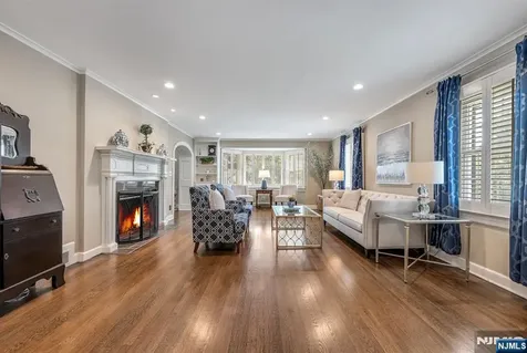 243 Hempstead Road Ridgewood NJ 07450